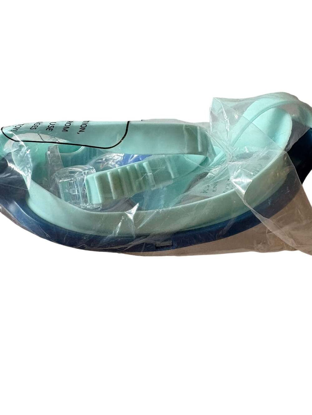 Vvinca Kids Swim Goggles with Nose Cover - Picture 4 of 4